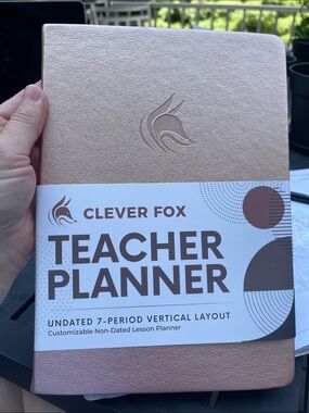 Brand new - clever fox teacher planner rose gold - undated large vertical layout
